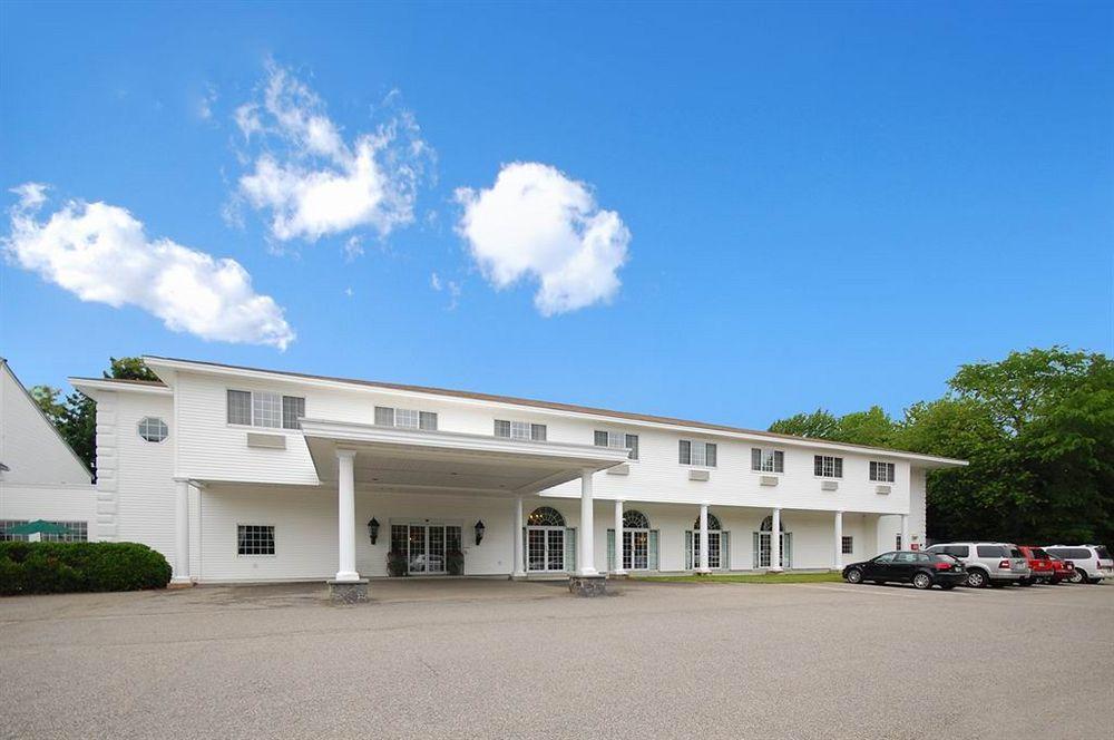 Best Western Plus, The Inn At Hampton Exterior photo